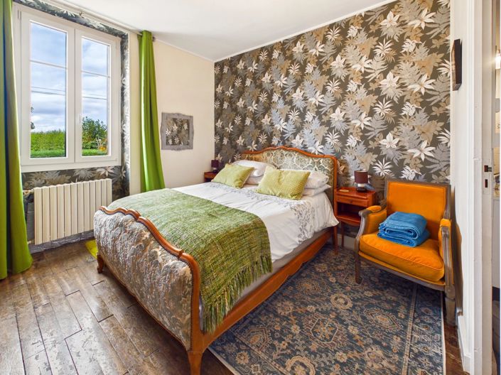 Image No.7-5 Bed Village House for sale