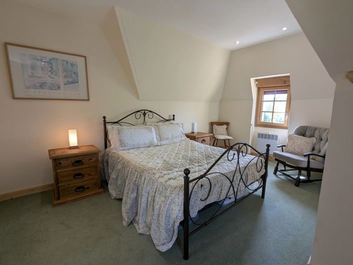 Image No.12-5 Bed House for sale