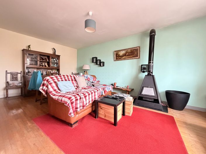 Image No.4-4 Bed House for sale