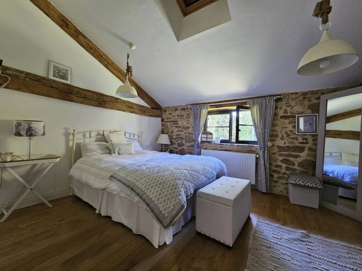 Image No.10-9 Bed House for sale