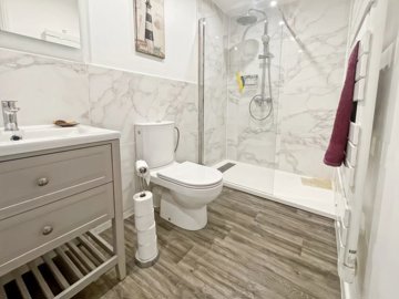 fdd1bdc157d3fe17b2c87a721b4e6466b827c8a1c6276