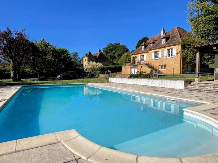 Image No.2-5 Bed House for sale