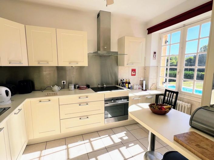 Image No.3-5 Bed House for sale