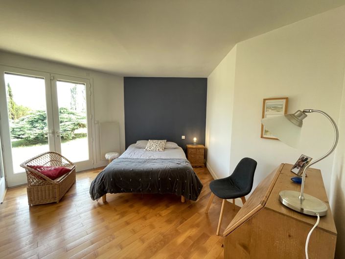 Image No.14-4 Bed House for sale