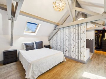 4639bf06f61d5680f01f2a69365d2962d50f3a8642200