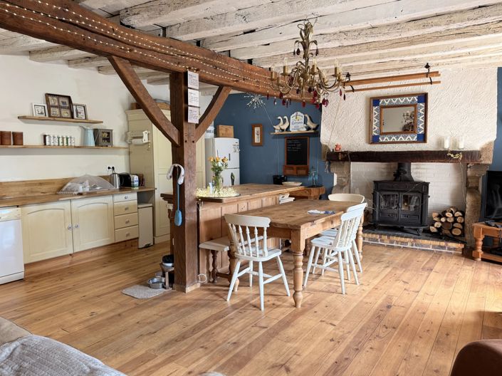 Image No.3-4 Bed House for sale