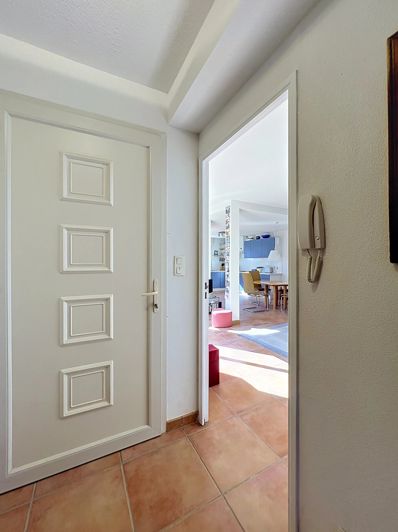 Image No.5-3 Bed House for sale