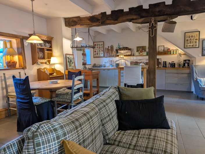 Image No.4-2 Bed Village House for sale