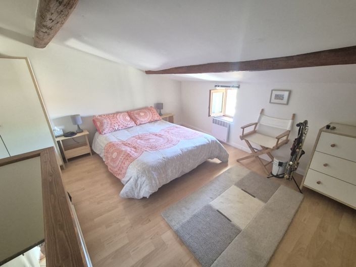 Image No.11-3 Bed House for sale