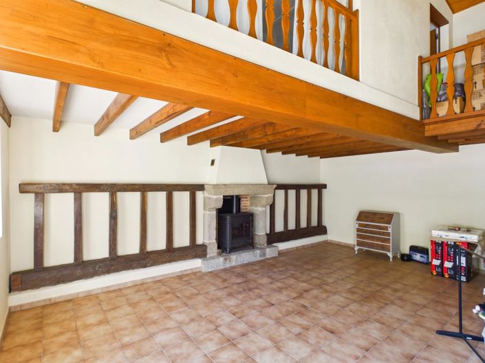 Image No.14-9 Bed House for sale
