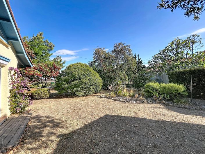 Image No.5-4 Bed House for sale