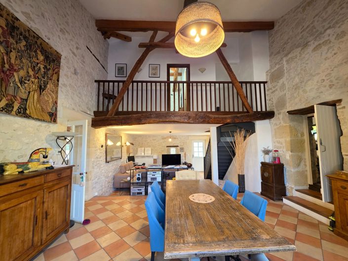 Image No.4-Maison de 4 chambres à vendre