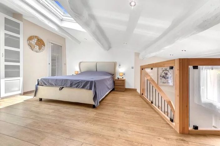 Image No.4-1 Bed Property for sale