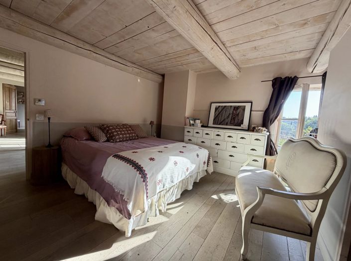 Image No.13-6 Bed House for sale