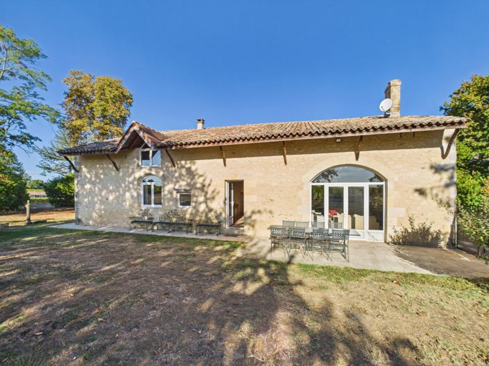 Image No.15-14 Bed House for sale
