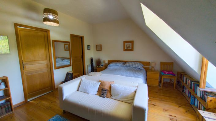 Image No.6-4 Bed House for sale