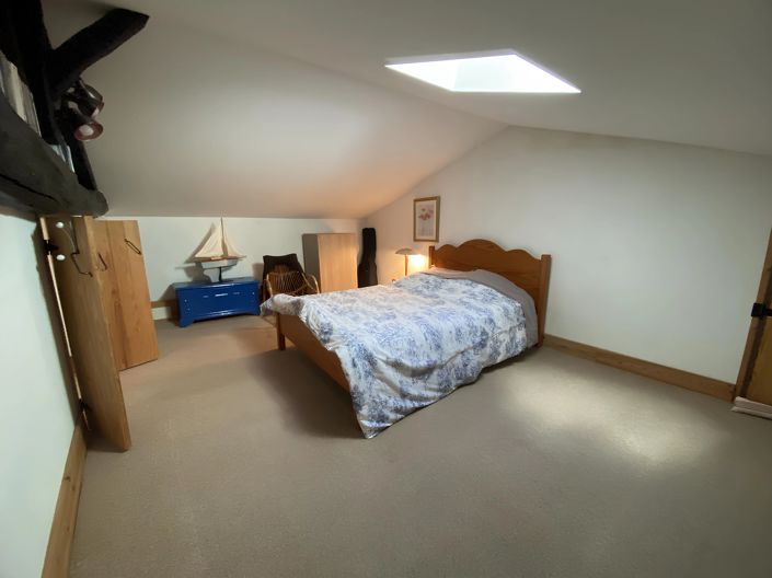 Image No.8-4 Bed Village House for sale