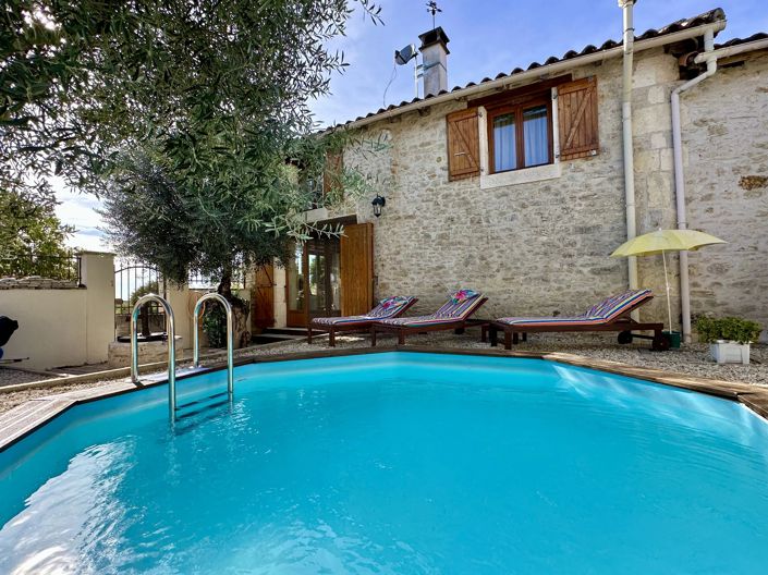 Image No.2-6 Bed House for sale