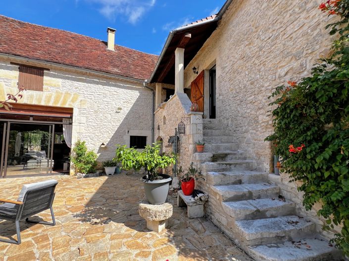 Image No.13-3 Bed House for sale