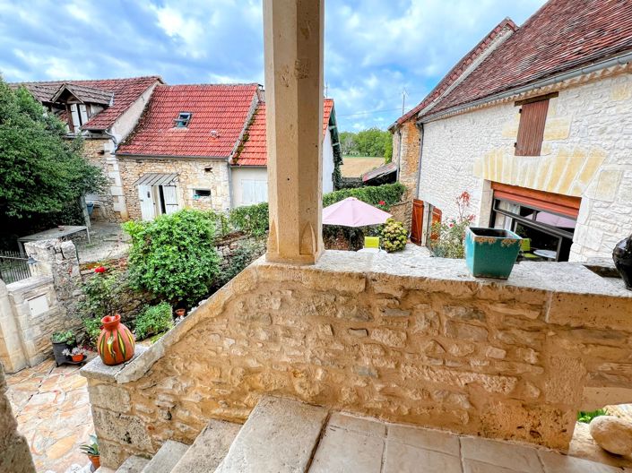 Image No.15-3 Bed House for sale