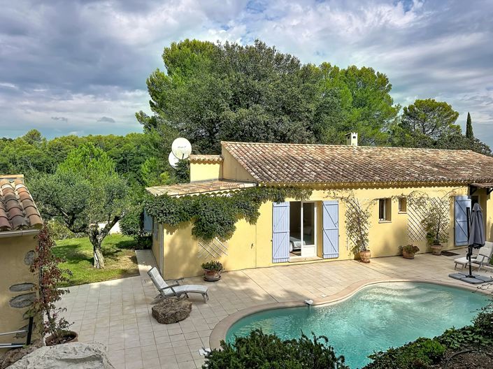Image No.2-5 Bed House for sale