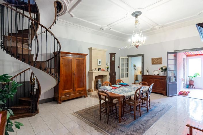 Image No.4-7 Bed House for sale