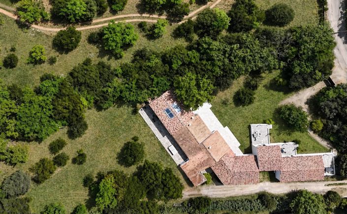 Image No.5-8 Bed House for sale