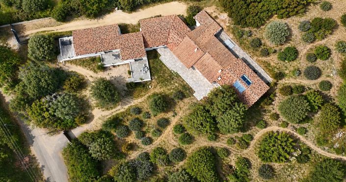 Image No.7-8 Bed House for sale