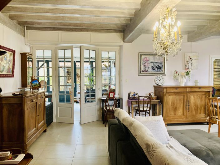Image No.3-4 Bed House for sale