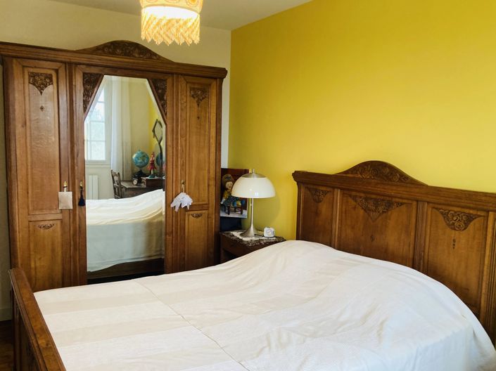 Image No.7-4 Bed House for sale