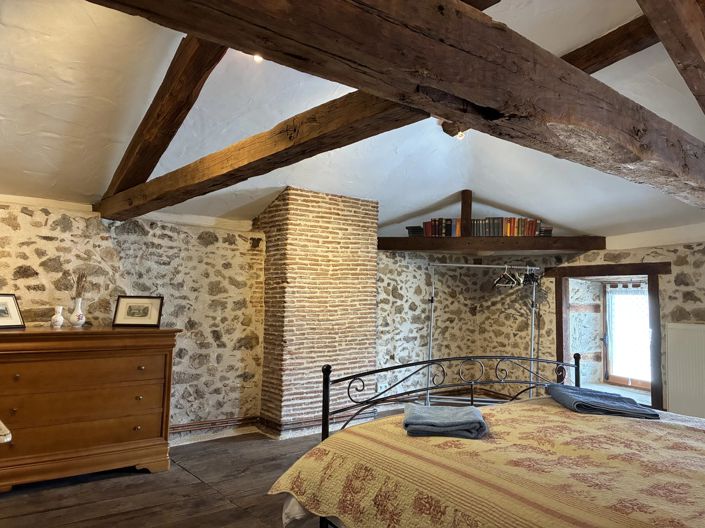 Image No.11-4 Bed House for sale