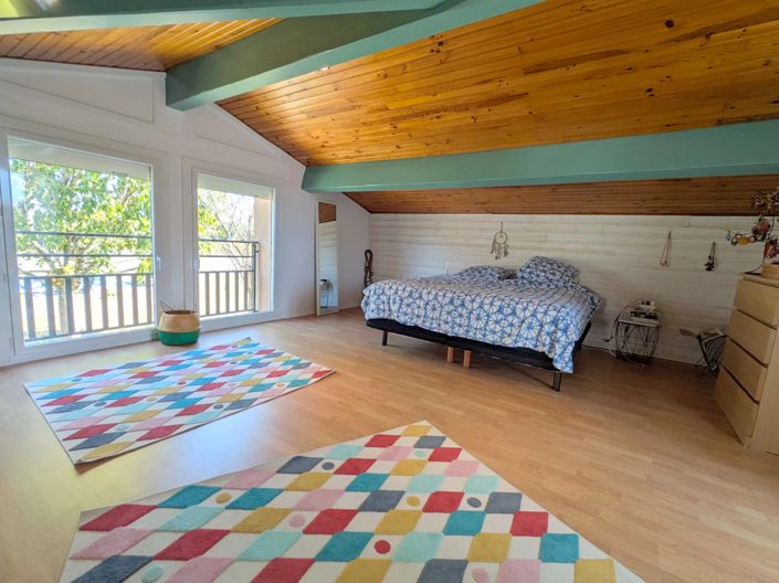 Image No.4-5 Bed House for sale