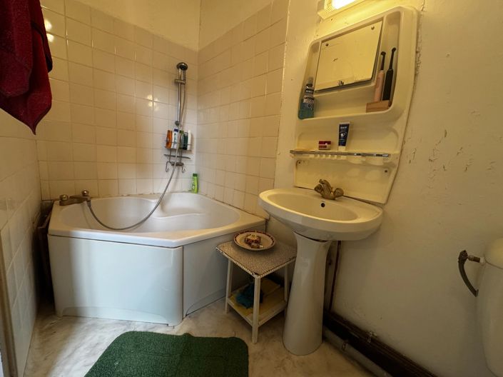 Image No.7-3 Bed House for sale