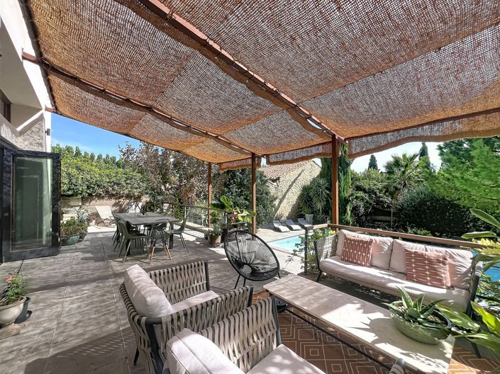 Image No.3-6 Bed House for sale