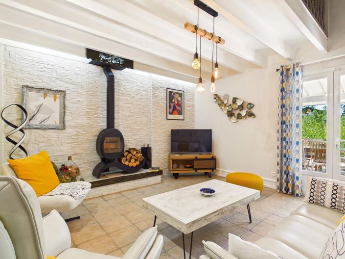 Image No.4-5 Bed House for sale