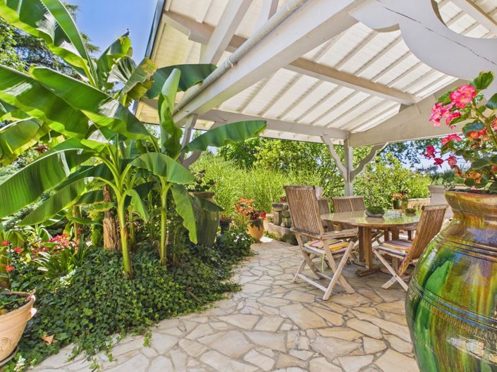 Image No.5-5 Bed House for sale