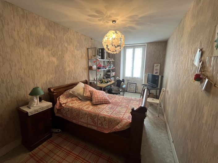 Image No.11-4 Bed House for sale