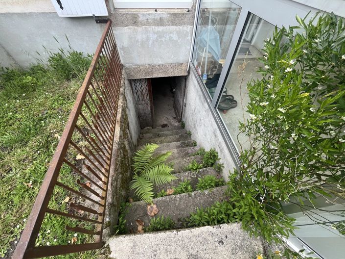 Image No.15-4 Bed House for sale