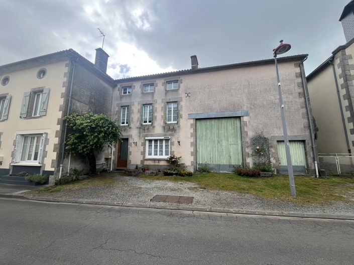 Image No.2-4 Bed House for sale