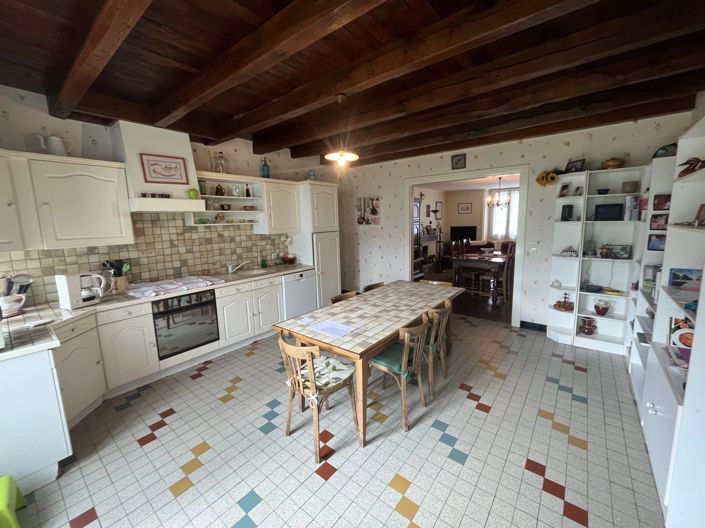 Image No.4-4 Bed House for sale