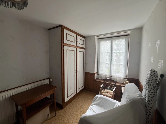 Image No.7-4 Bed House for sale