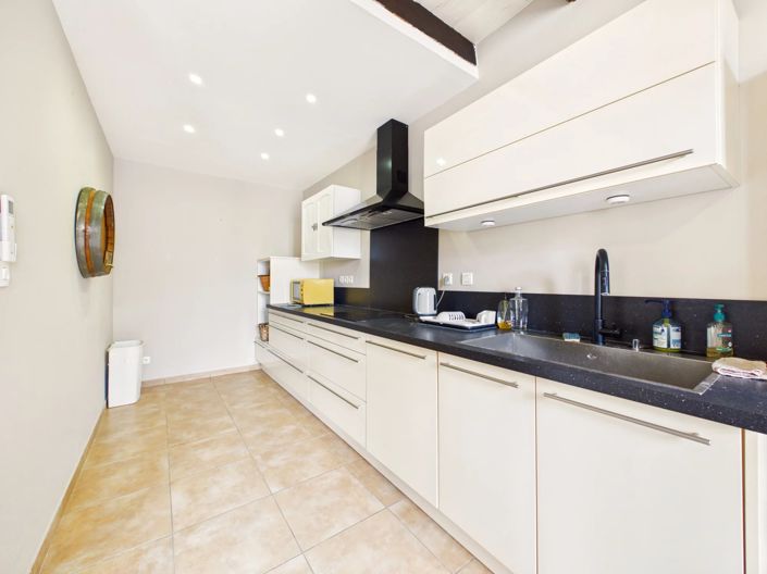Image No.2-3 Bed House for sale