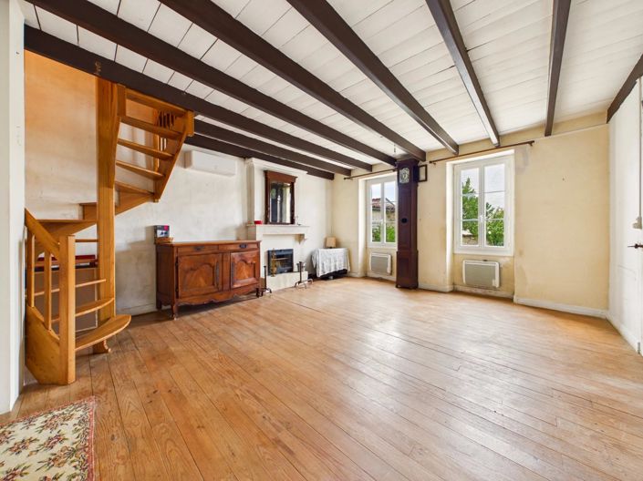 Image No.4-3 Bed House for sale