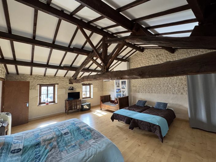 Image No.9-3 Bed House for sale
