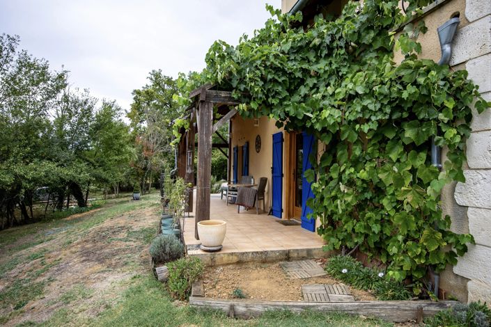 Image No.14-4 Bed House for sale