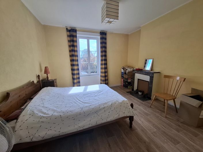 Image No.9-5 Bed Village House for sale