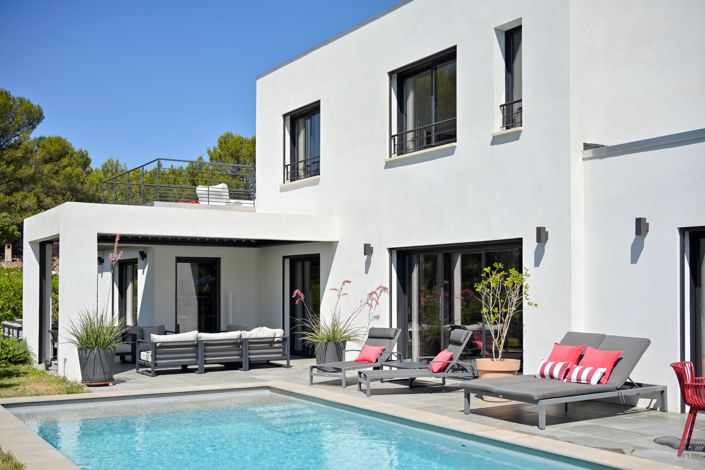 Image No.13-3 Bed House for sale