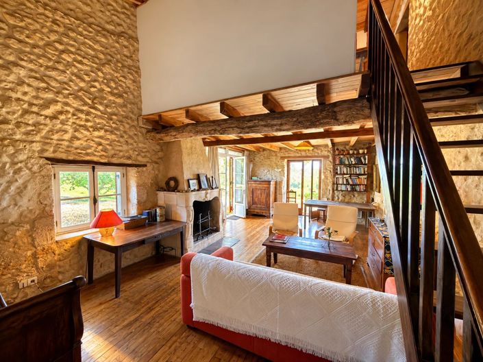 Image No.3-3 Bed House for sale