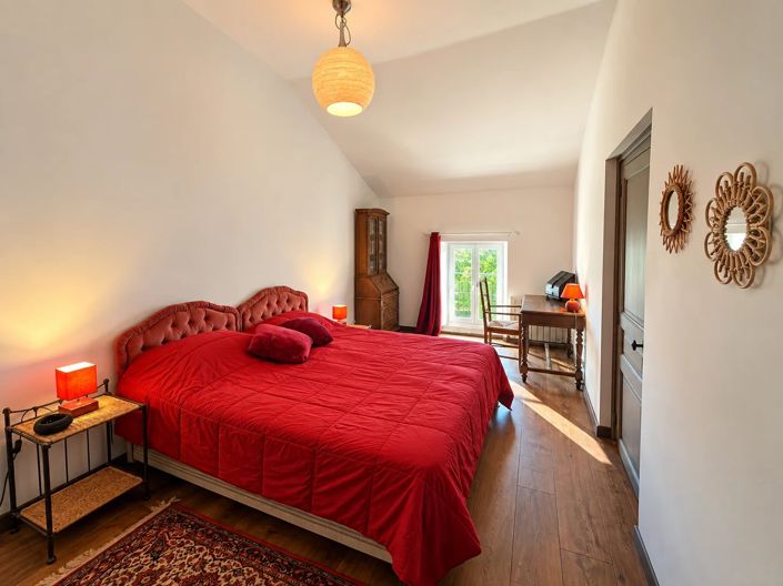 Image No.13-6 Bed House for sale