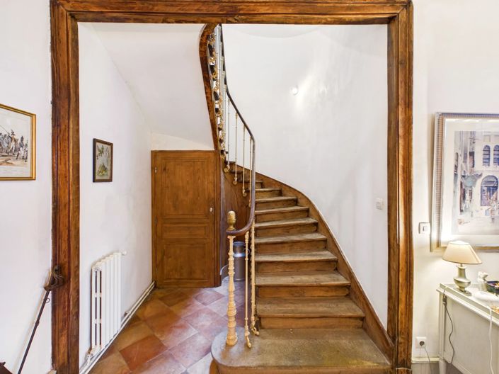 Image No.12-6 Bed House for sale